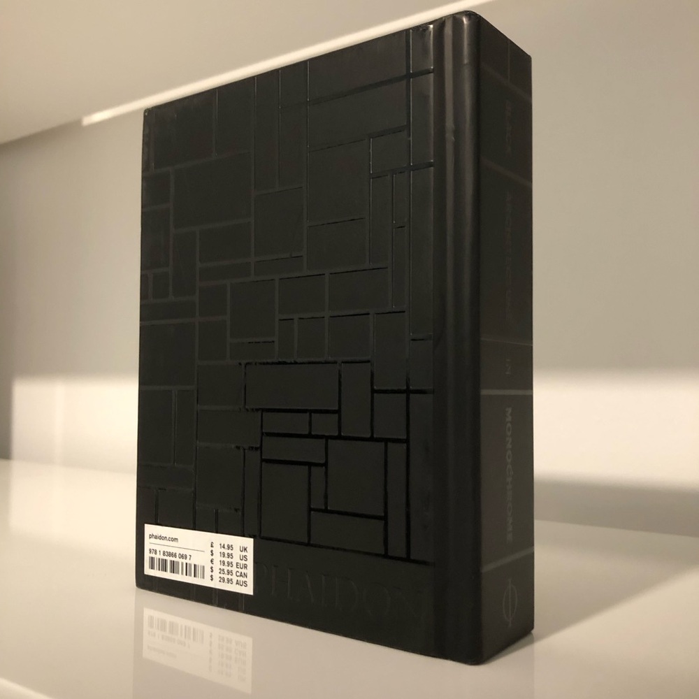 Phaidon Black Monochrome Architecture Book - Picture 2 of 3